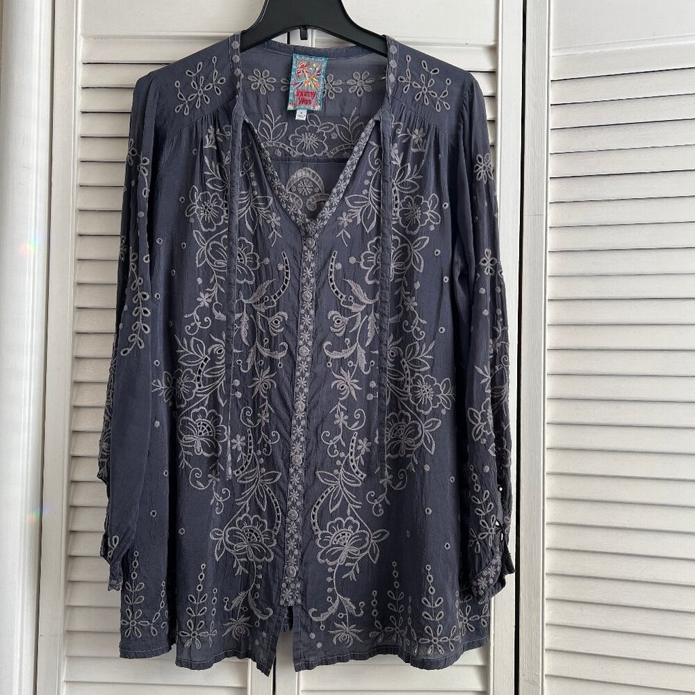 Johnny Was Grey embroidered/eyelet shirt/top/tunic S